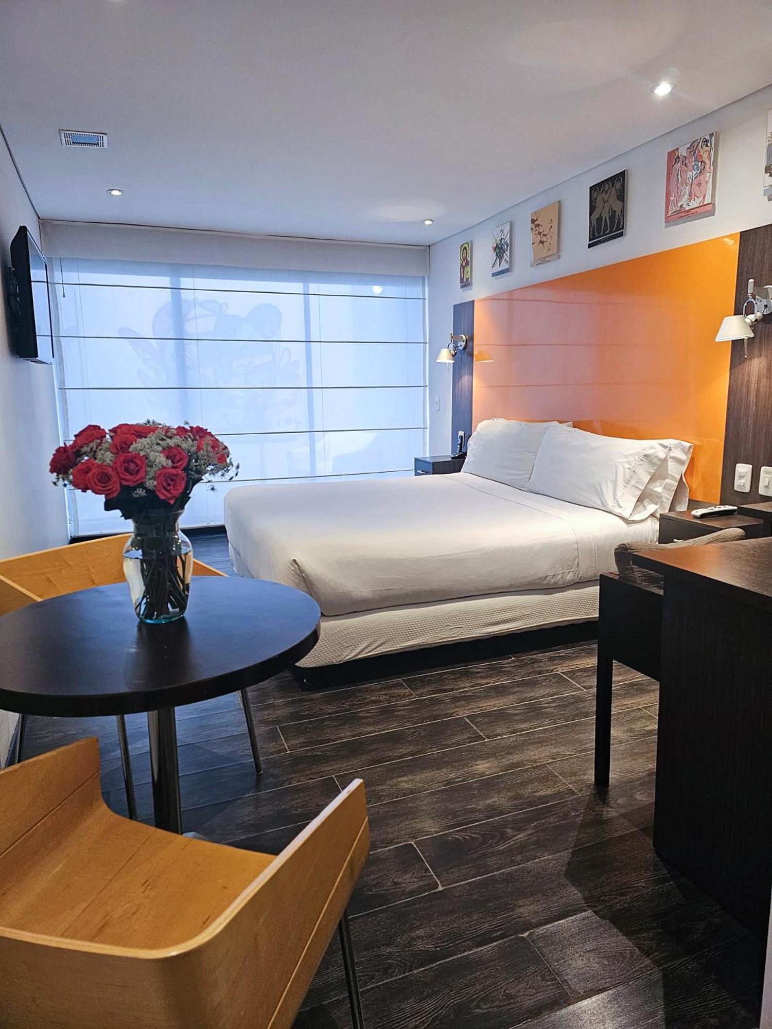 Hotel 104 Art Suites بوغوتا المظهر الخارجي الصورة